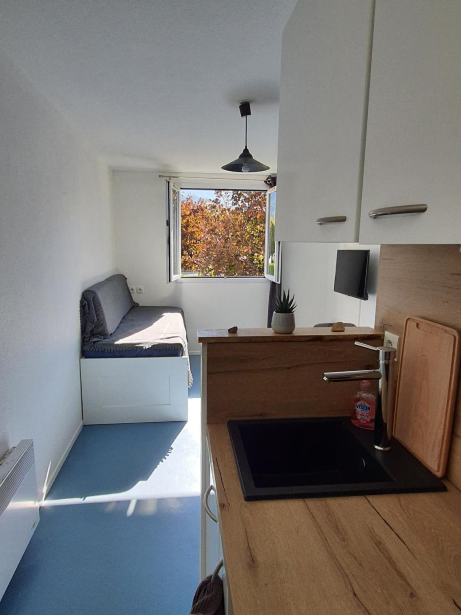 Studio Dans Residence Gauguin Pour Location Courte Duree Et Etudiants Parking Gratuit Gieres ห้อง รูปภาพ